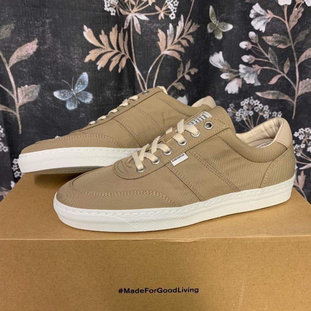 Frank and Oak Sneakers